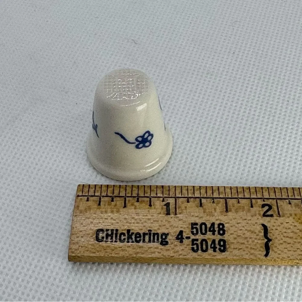 Blue & White Porcelain Thimble – Delft Style Floral Scroll Design